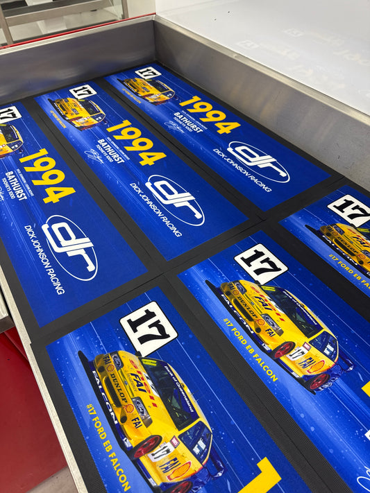 No. 17 1994 Ford Falcon EB Bar Runner